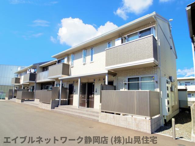 建物外観　外観は落ち着いています
