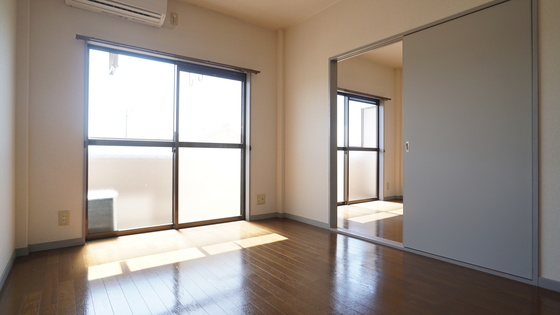 居室・リビング　リビング