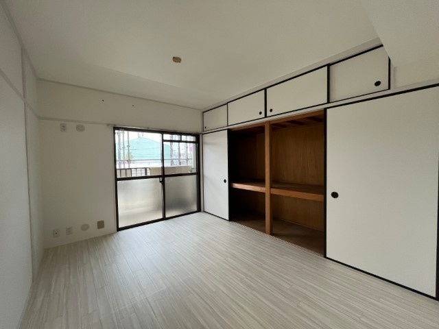 【名古屋市南区丹後通のマンションの収納】