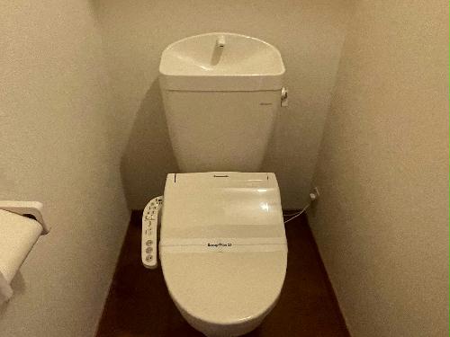 トイレ　備品や設備仕様は号室等により異なるため現地をご確認ください。