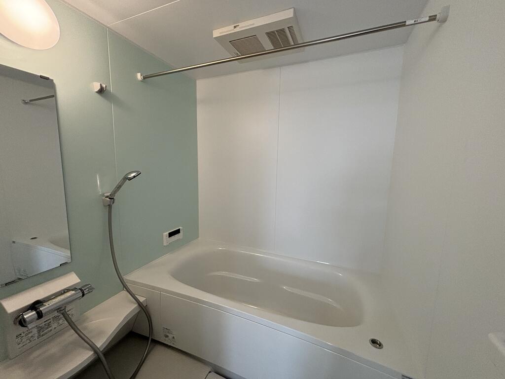 バス・シャワールーム　一坪風呂