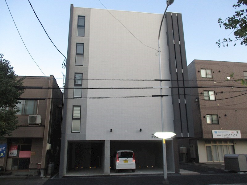 札幌市東区苗穂町のマンションの建物外観