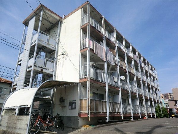 名古屋市北区会所町のマンションの建物外観