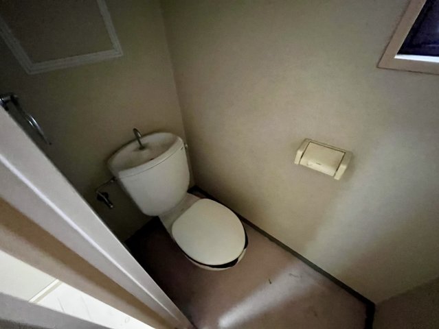 トイレ　ハイツ金山