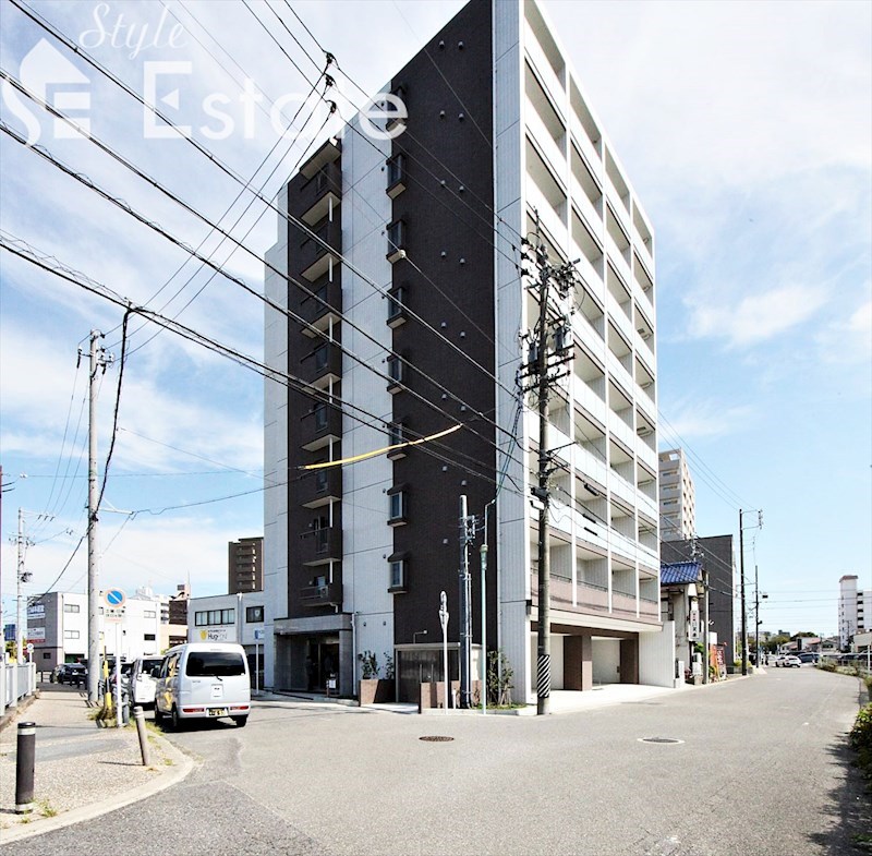 名古屋市天白区古川町のマンションの建物外観