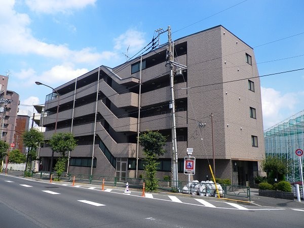 ルーブル都立大学2の建物外観