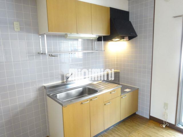 キッチン　収納にも便利なキッチンです。