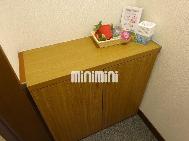 その他　下駄箱です。