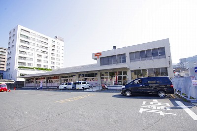 郵便局　門司港郵便局（郵便局）まで1170m