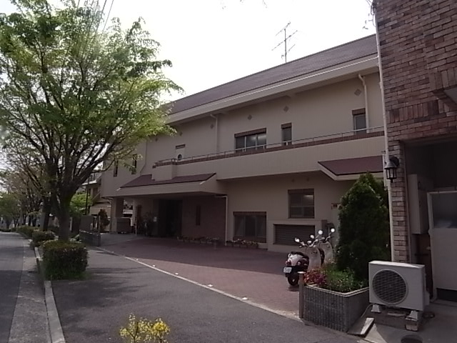 【神戸市東灘区住吉山手のアパートの幼稚園・保育園】