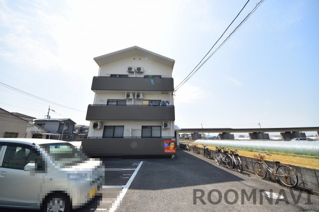 【フレグランス藍住Iの駐車場】