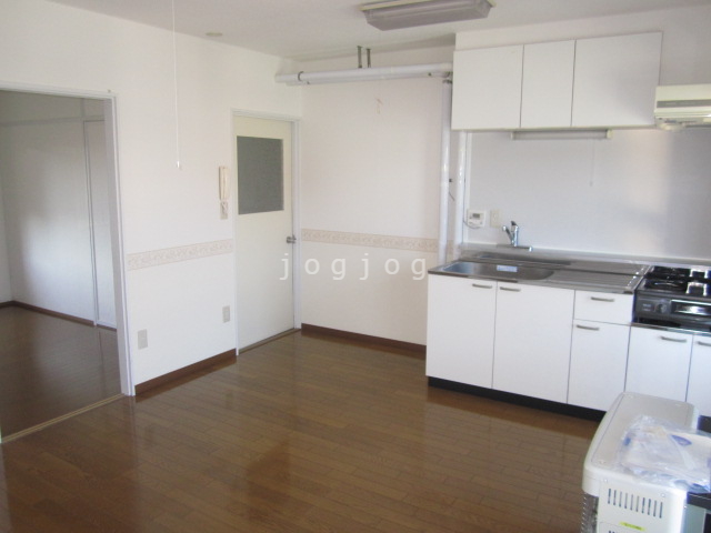 居室・リビング　居間