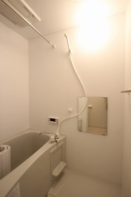 バス・シャワールーム　同物件別室です