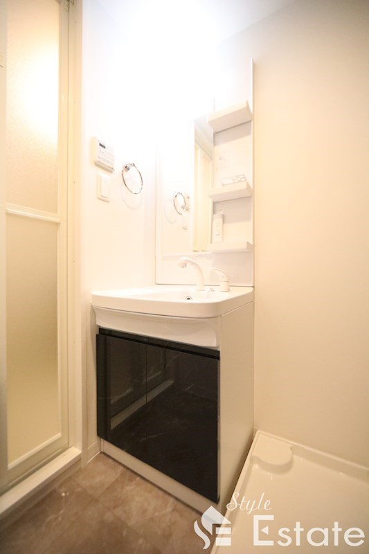 洗面設備　独立洗面台