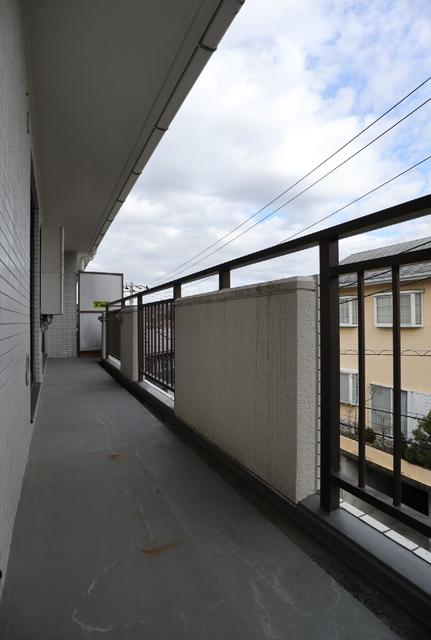 バルコニー　バルコニー