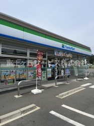 コンビニ　ファミリーマート 新城富永店（コンビニ）まで1133m