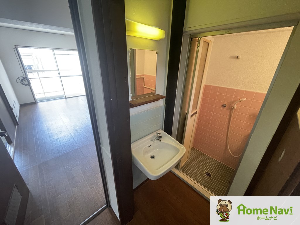 洗面設備　シャンプードレッサー