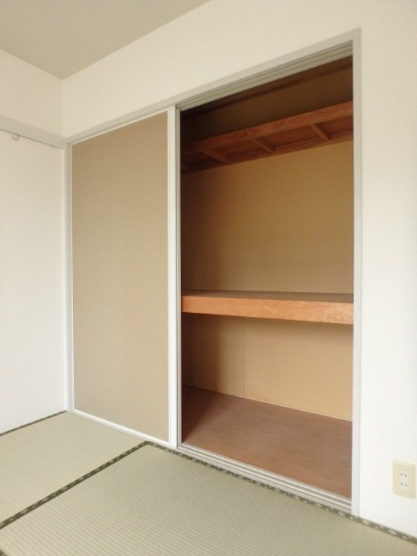 収納　図面と現状に相違がある場合には現状を優先