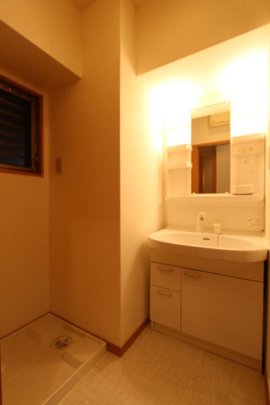 洗面設備　反転タイプ部屋・参考写真