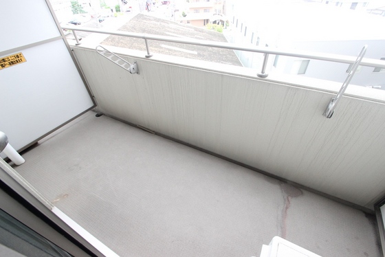 バルコニー　※別部屋の写真です