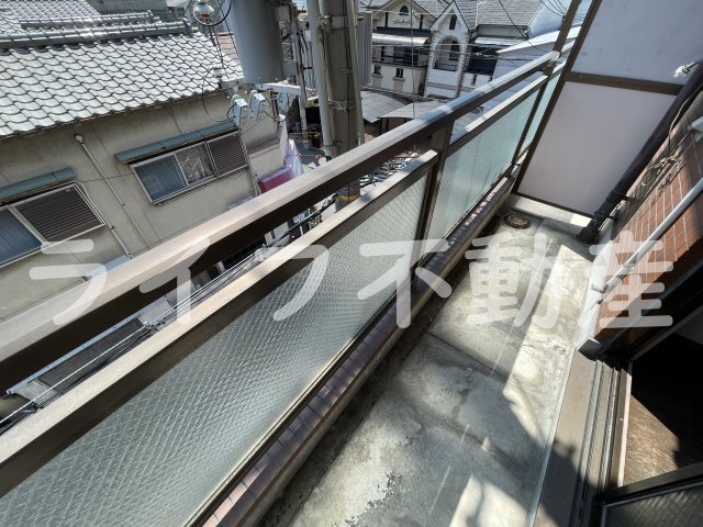 バルコニー　バルコニー付きです