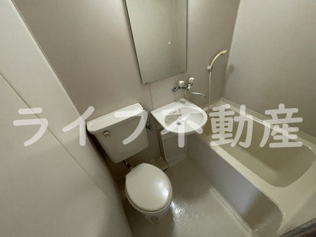 バス・シャワールーム　日々の暮らしに欠かせないお風呂です