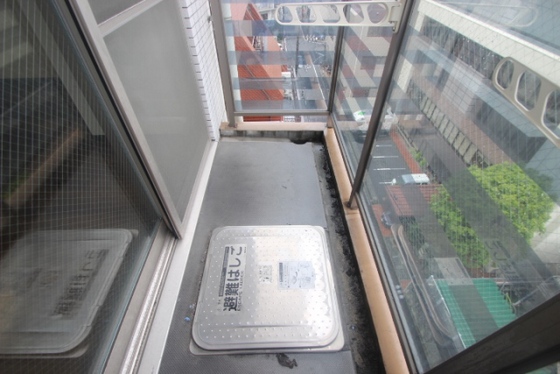 バルコニー　※別号室の写真です。