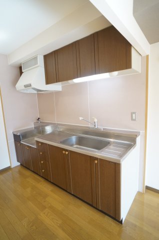 キッチン　参考、同建物・反転間取りの号室