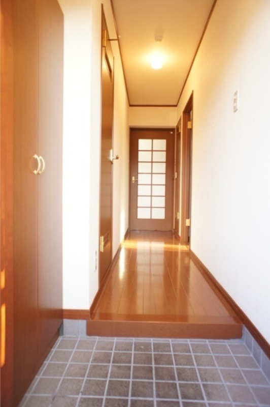 玄関　図面と現状に相違がある場合には現状を優先