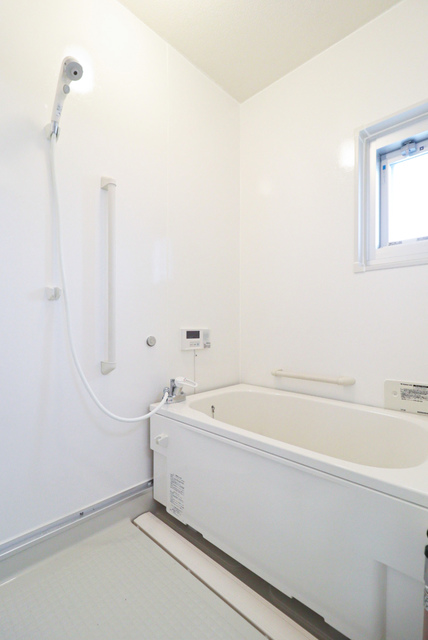 バス・シャワールーム　浴室