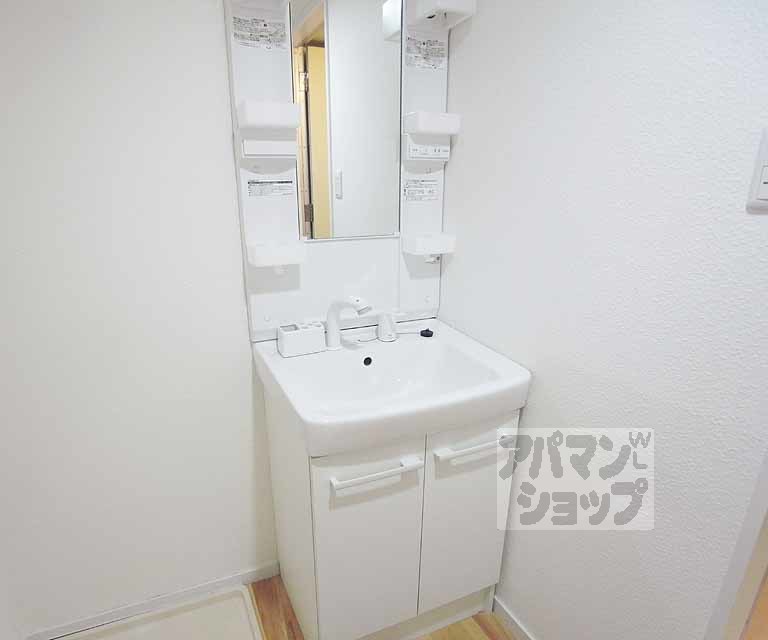 洗面設備　シャンプードレッサー。