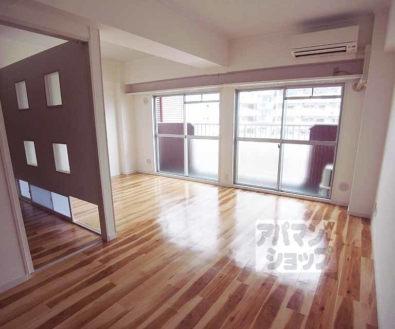 居室・リビング　１ＬＤＫにリノベーション改装！