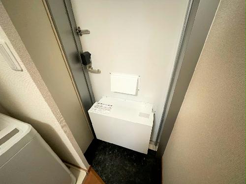玄関　宅配ＢＯＸ付　不在時受取に便利です