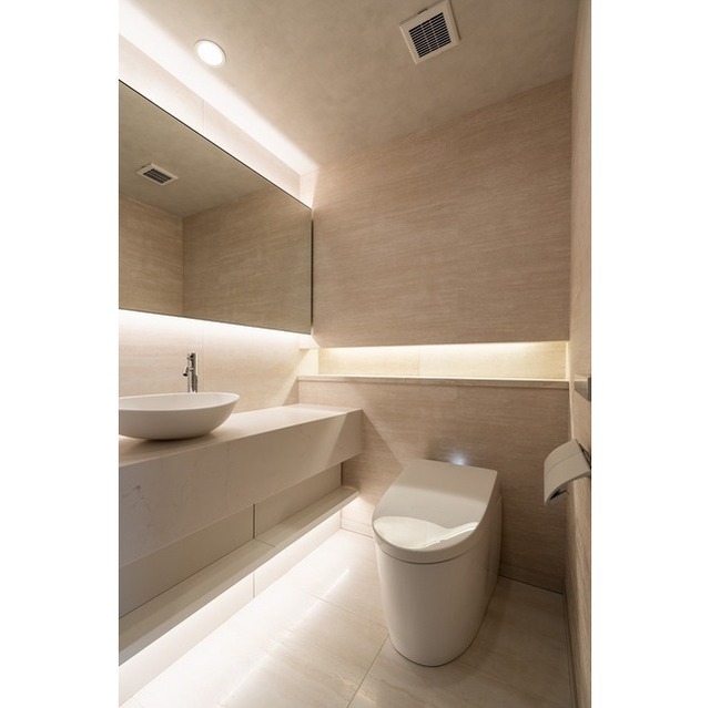 トイレ　別部屋画像参照