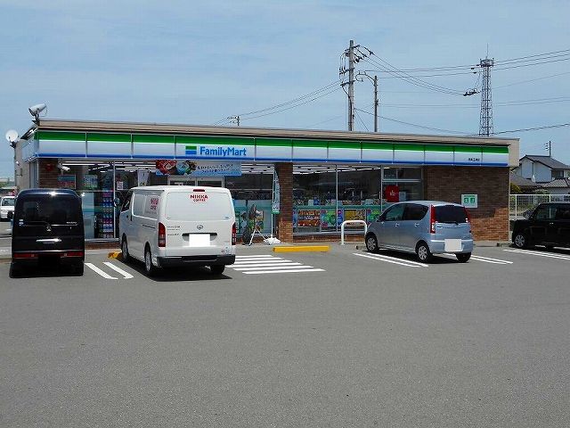 コンビニ　ファミリーマート西条玉津店様（コンビニ）まで1400m