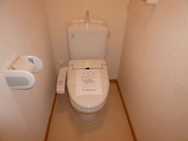 トイレ　シャワー付きトイレ