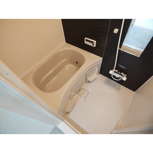 バス・シャワールーム　きれいなお風呂です