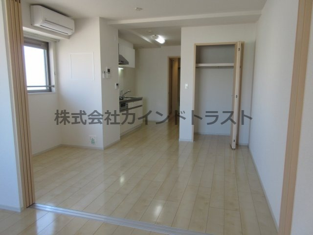 居室・リビング　ゆったりとした居間です