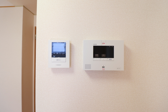 セキュリティ　ＴＶドアホン　セコムセキュリティ搭載