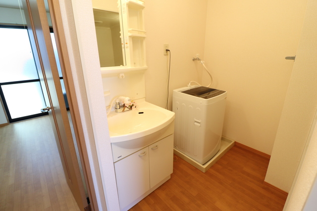 洗面設備　脱衣場