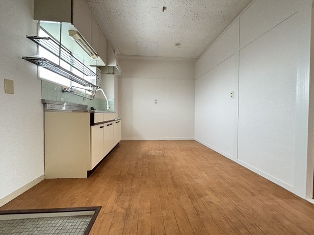 居室・リビング　他号室の写真です