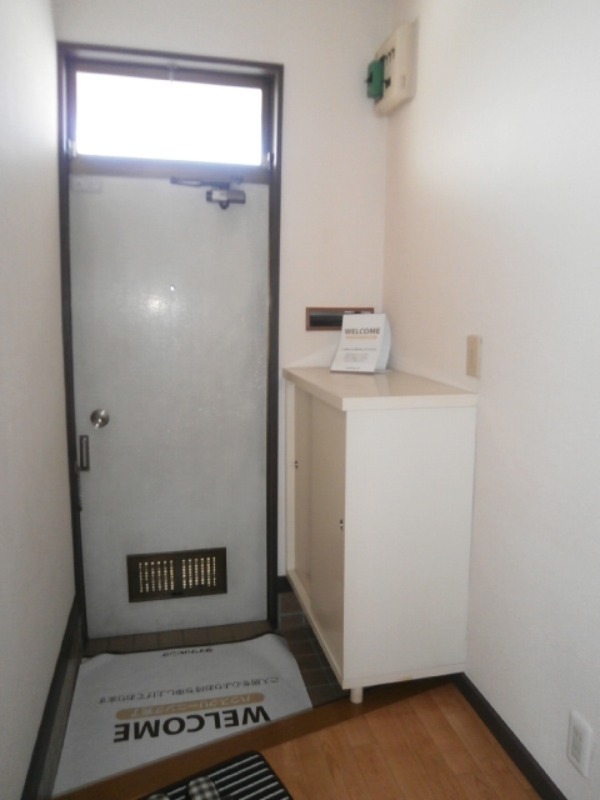 玄関　図面と現状に相違がある場合には現状を優先