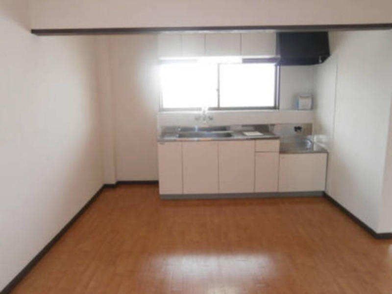 キッチン　図面と現状に相違がある場合には現状を優先