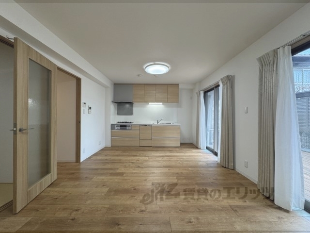 居室・リビング　洋室