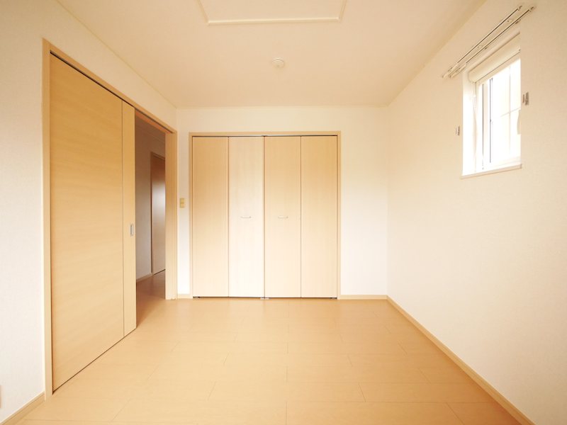 その他　洋6帖（北側）