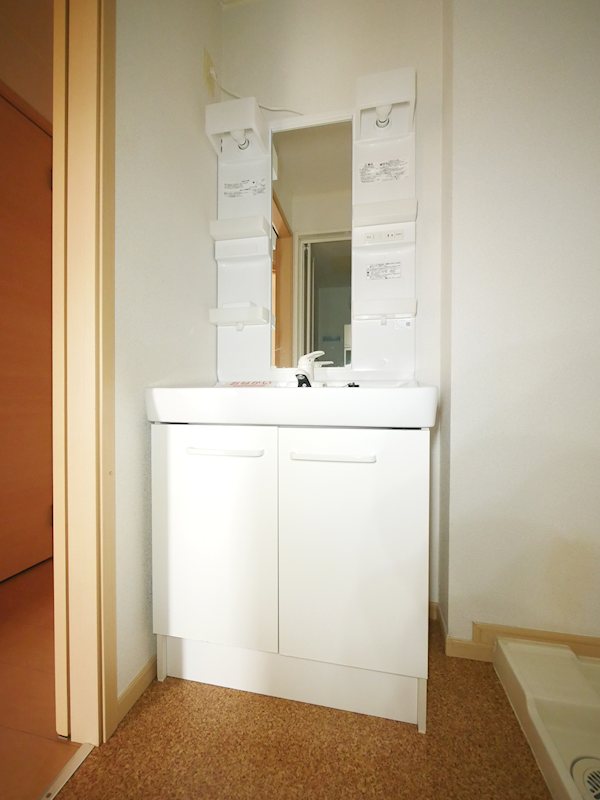 洗面設備　洗面化粧台