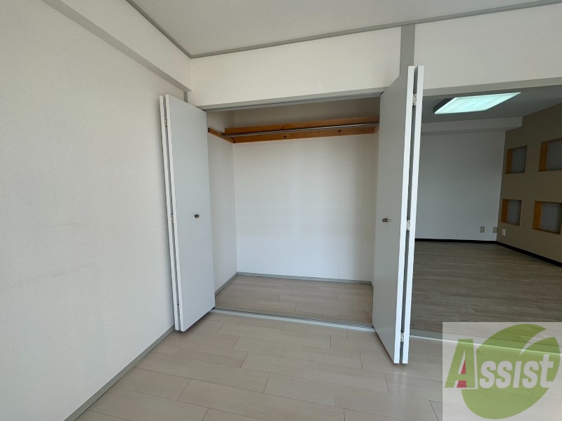 収納　こちらは収納です。物をしまう事ができますね！