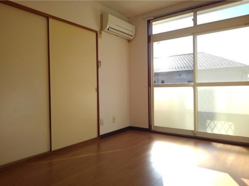 居室・リビング　図面と現状に相違がある場合には現状を優先