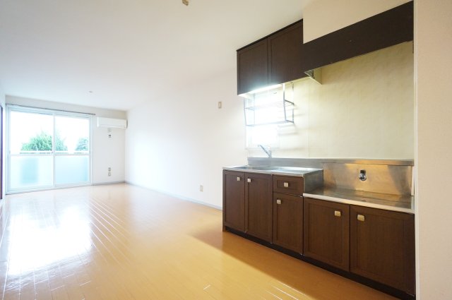 居室・リビング　※同物件の写真です。