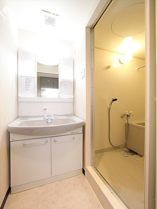 洗面設備　洗面所